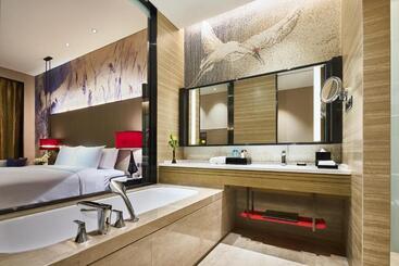 هتل Wanda Realm Qiqihar