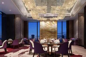 هتل Wanda Realm Qiqihar