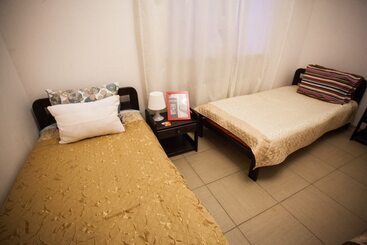 پانسیون Ark Guest House