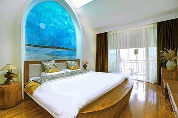 پانسیون Lugu Lake Life And Dream Cultural Inn