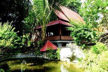 استراحتگاه Starbay Samui
