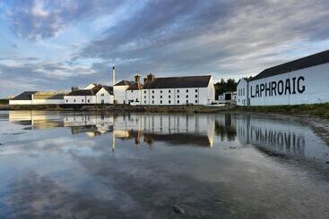 هتل Another Place, The Machrie
