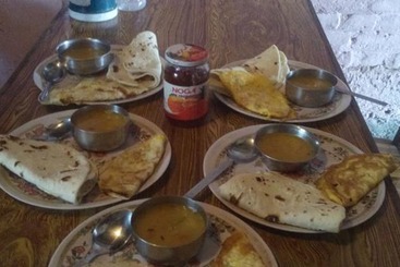 تختخواب و صبحانه Changu Newa Homestay