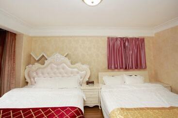 Dalian Xinghai Ingres Garden Apartment