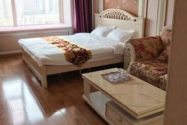 Dalian Xuanya Apartment