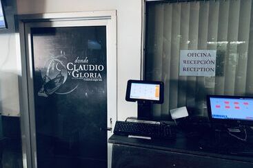 هتل Claudio & Gloria Beach Front