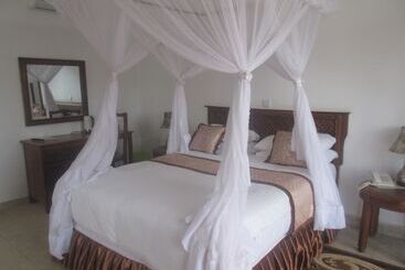 هتل Sundown Carnival Lodge