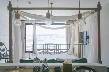پانسیون Dalian Wild Sea Hostel