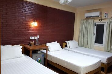 پانسیون Gold Star Guest House