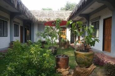 پانسیون Golden Rose Guest House