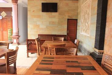 پانسیون Kailash Garden Homestay