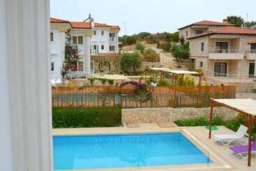 Soral Villa