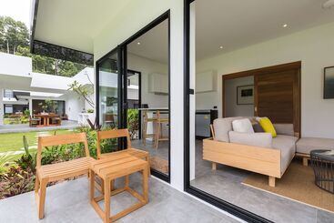 Villa Thansamaay