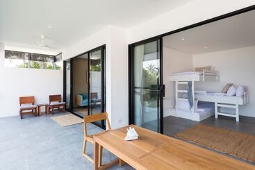 Villa Thansamaay