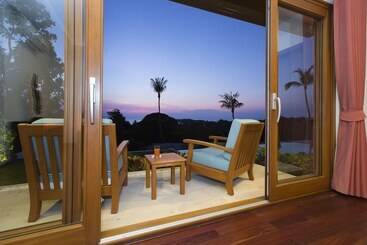 Baan Apsara   Stunning Sea View 3 Bed Pool Villa