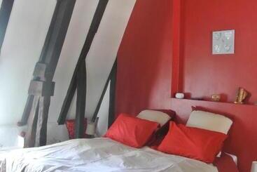 تختخواب و صبحانه Domaine Des Anges