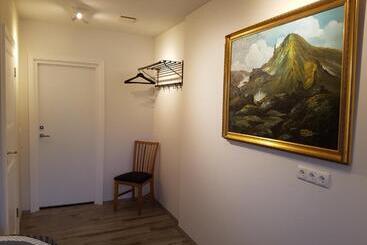Bólstaðarhlíð Guesthouse