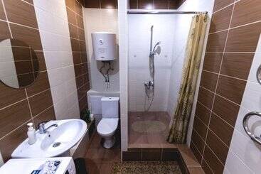 Hostel U City
