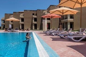 هتل Aura Resort Sidi Abd El Rahman El Alamein