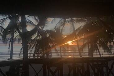 هتل Gallina E Palo Beachfront
