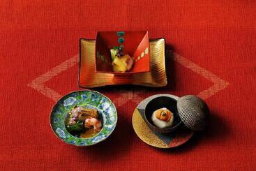 هتل Hoshinoya Guguan