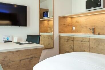 Jet Hotel Zurich Airport
