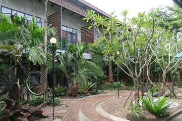 هتل The Picturebook Guesthouse