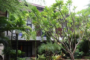 هتل The Picturebook Guesthouse
