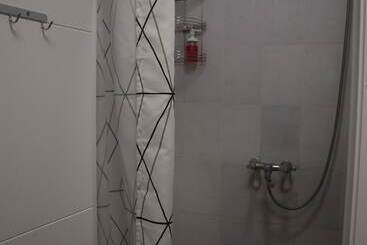 هتل Travel Inn Vystavochnaya