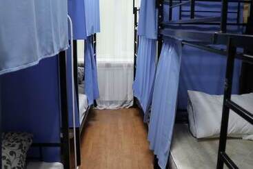 هتل Travel Inn Vystavochnaya
