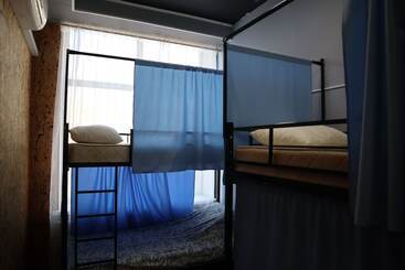 هتل Travel Inn Vystavochnaya