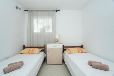 پانسیون Guest House Mara