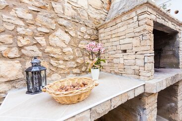 پانسیون Guest House Mara