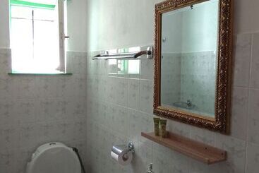 پانسیون Guesthouse Iro