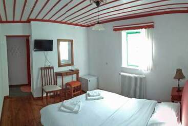 پانسیون Guesthouse Iro