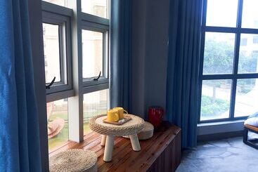پانسیون The Yard Guesthouse