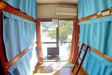 Guest House In Amami Ryoufuu   Hostel