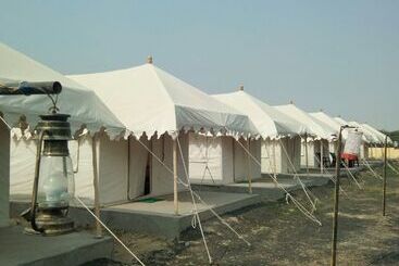 هتل Hiriz Gorewali Resort