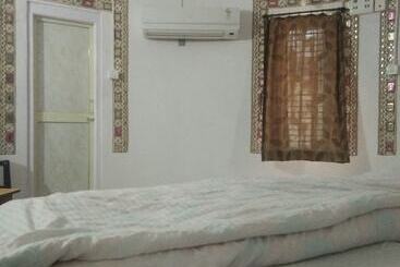 هتل Hiriz Gorewali Resort