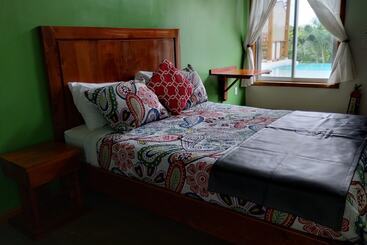 هتل Richardson Serenity Villa