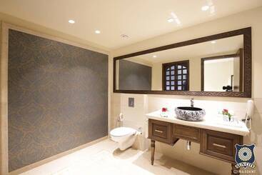 هتل Suncity Club And Resort