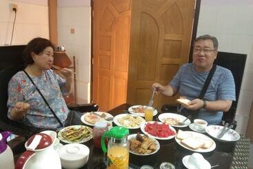 Myint Motel
