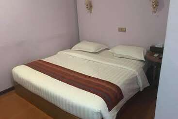 Myint Motel