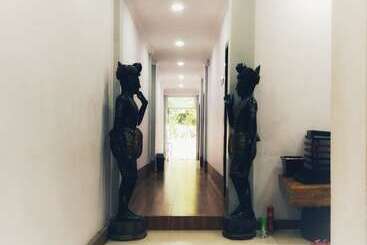Myint Motel
