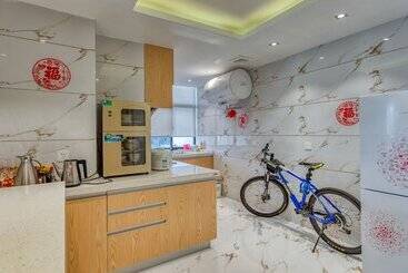 پانسیون Tengchong Two Suite Guesthouse