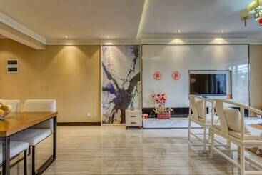 پانسیون Tengchong Two Suite Guesthouse