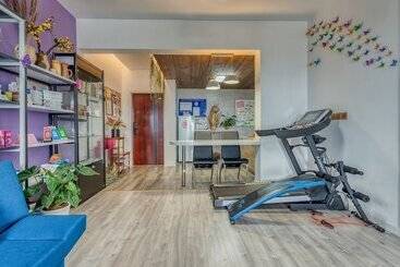 پانسیون Tengchong Two Suite Guesthouse