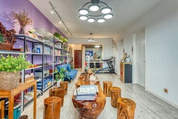 پانسیون Tengchong Two Suite Guesthouse