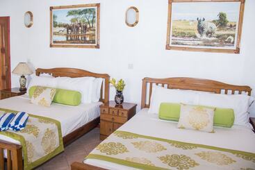 پانسیون Villa Caballero Luxury Chalets