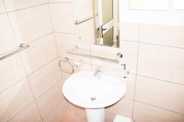 پانسیون Villa Caballero Luxury Chalets
